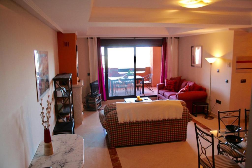 El Soto De Marbella Free Golf-tennis-padel-gym Gf 2 Bed 2 Bath P2b-p14 Apartment Málaga