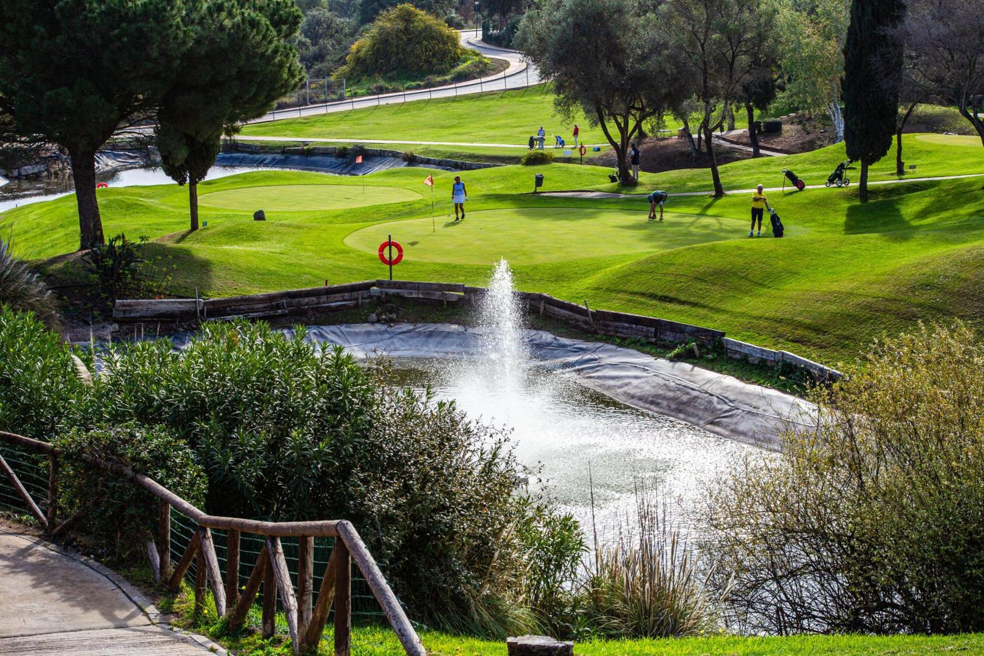 Apartment El Soto De Marbella Free Golf-tennis-padel-gym Gf 2 Bed 2 Bath P2b-p14